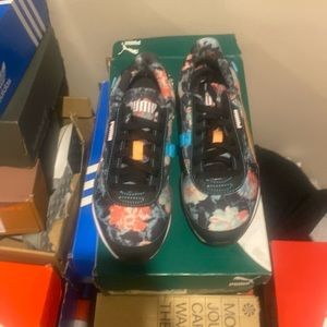 Women puma Sneakers
